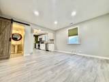2604 Aspen Dr - Photo 4