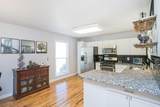 321 Amherst Dr - Photo 2