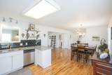 321 Amherst Dr - Photo 5