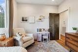 2518 Brittany Dr - Photo 20