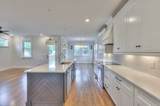 3104 Southlake Dr - Photo 18
