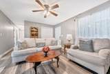 1008 Pin Oak Dr - Photo 5