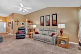 2564 Treetop Dr - Photo 38