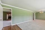 206 Cloverdale Rd - Photo 3
