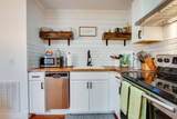 333 E Trinity Ln - Photo 4
