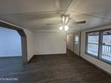 994 Pioneer Rd - Photo 5