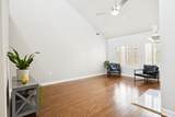 4863 Woodview Dr - Photo 9