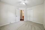 304 Roslyn Ct - Photo 9
