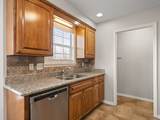 239 Moncrest Dr - Photo 15