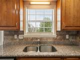 239 Moncrest Dr - Photo 16