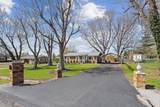 645 Parkway Dr - Photo 2