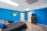 900 Pine Ridge Rd - Photo 26