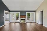 380 Station Dr - Photo 3