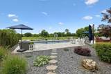 1926 Cliffview Ct - Photo 46