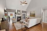 1926 Cliffview Ct - Photo 9