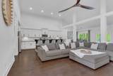 1240 Hensfield Dr - Photo 8