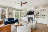 954 Russell St - Photo 1