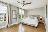 954 Russell St - Photo 21