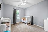 1033 Waterford Cir - Photo 21