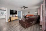 115 Pin Oaks Ln - Photo 3