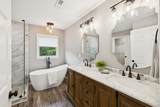 2709 N Highlands Dr - Photo 24
