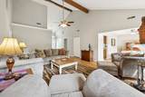 2416 Ravine Dr - Photo 14