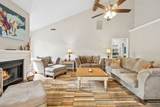 2416 Ravine Dr - Photo 15