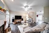 1000 Creekglen Ct - Photo 2