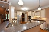1043 Dorset Dr - Photo 9