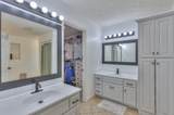 1713 Hollow Oak Dr - Photo 22