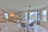 1713 Hollow Oak Dr - Photo 10