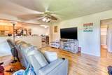 413 Colonial Terrace - Photo 4