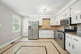 409 Spencer Ln - Photo 12