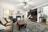 1083 Auldridge Dr - Photo 4