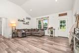 425 Royal Dr - Photo 7