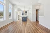 107 E 9th St - Photo 21