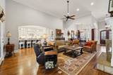 1194 Meadow Bridge Ln - Photo 19