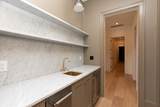 1302B Pillow St - Photo 18