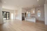 1302B Pillow St - Photo 48