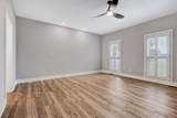 209 Barrington Ct - Photo 21