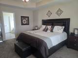 1736 Bellamy Ln - Photo 18