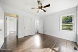 908 Glenoaks Drive - Photo 13