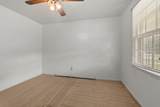 2706 Walnut Ln - Photo 21