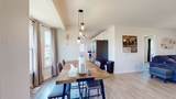 705 Carbondale Dr - Photo 9