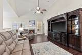 625 Smoky Mountains Dr - Photo 9