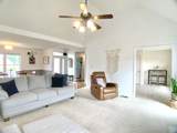 590 Mountain View Ct - Photo 5