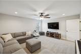 718 Excalibur Ct - Photo 42
