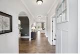 718 Excalibur Ct - Photo 6