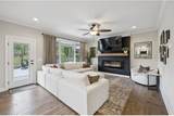 718 Excalibur Ct - Photo 10