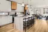 917 33rd Ave - Photo 6